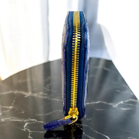 Miu Miu Croc Embossed Leather Zip Around Continental Wallet with COA - Picture 4 of 13